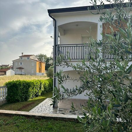 Apartmani I Soba Mia Poreč Exterior foto